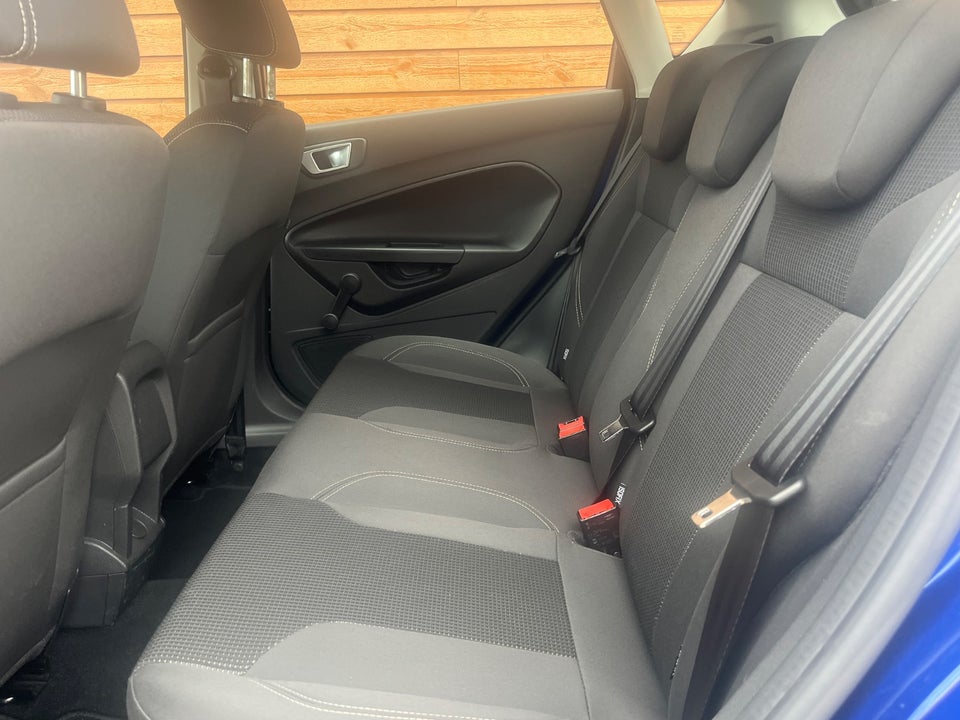 Ford Fiesta 1,0 EcoBoost Titanium 5d