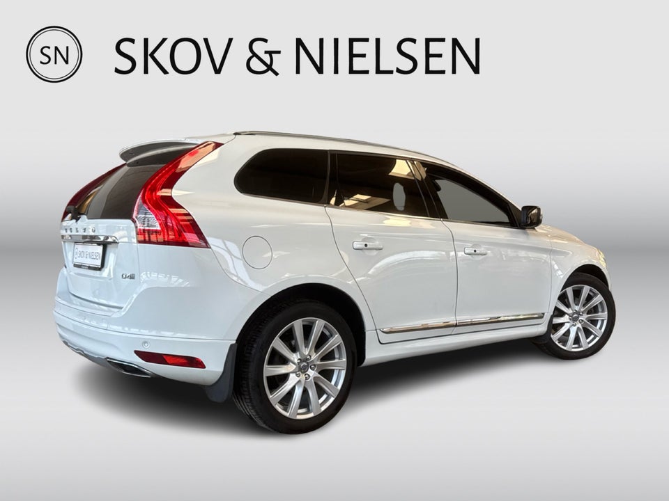 Volvo XC60 2,0 D4 190 Summum aut. 5d
