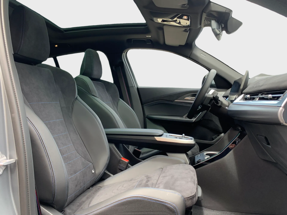 BMW iX2 eDrive20 M-Sport Pro 5d