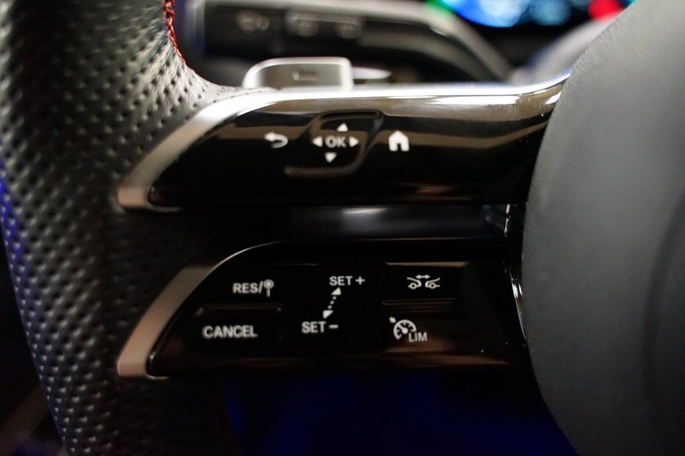 Mercedes EQA350 AMG Line 4Matic 5d