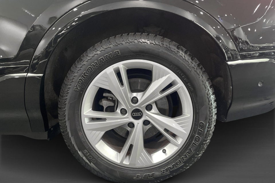 Audi Q6 e-tron Progress performance 5d