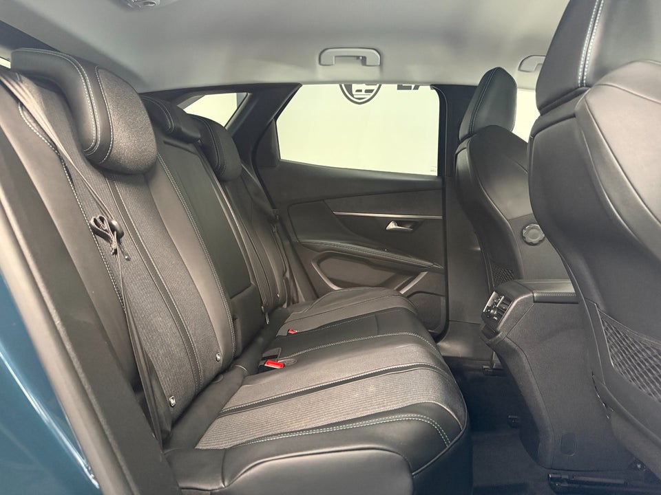 Peugeot 3008 1,6 Hybrid Allure EAT8 5d
