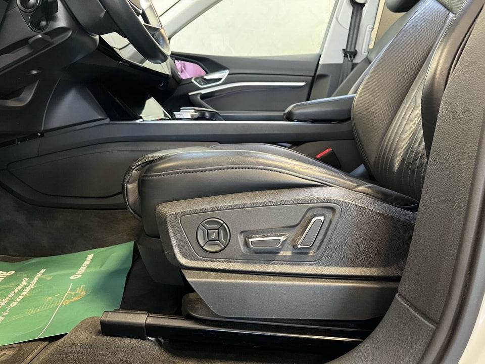 Audi e-tron 55 Advanced Sportback quattro 5d