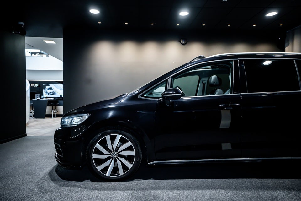 VW Touran 1,5 TSi 150 R-line 7prs 5d