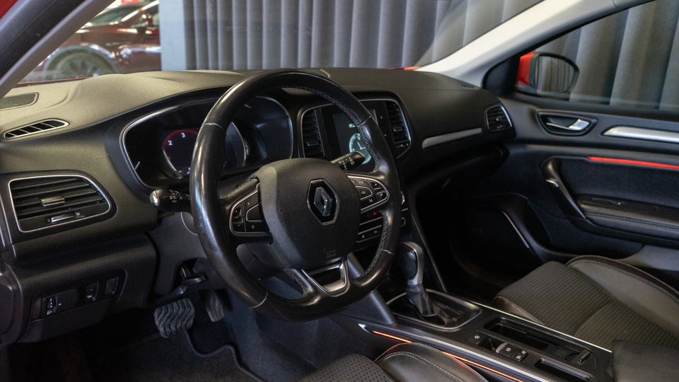 Renault Megane IV 1,5 dCi 115 Bose Edition Sport Tourer EDC 5d