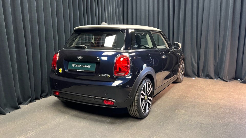 MINI Cooper SE Edition Premium Plus 3d