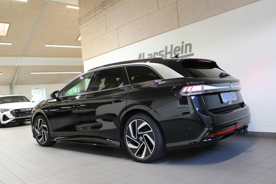 VW ID.7 77 Style Tourer 5d