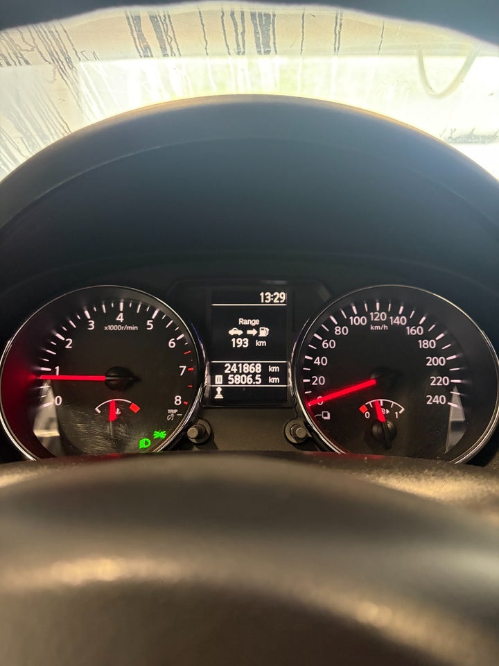 Nissan Qashqai 1,6 Acenta 5d