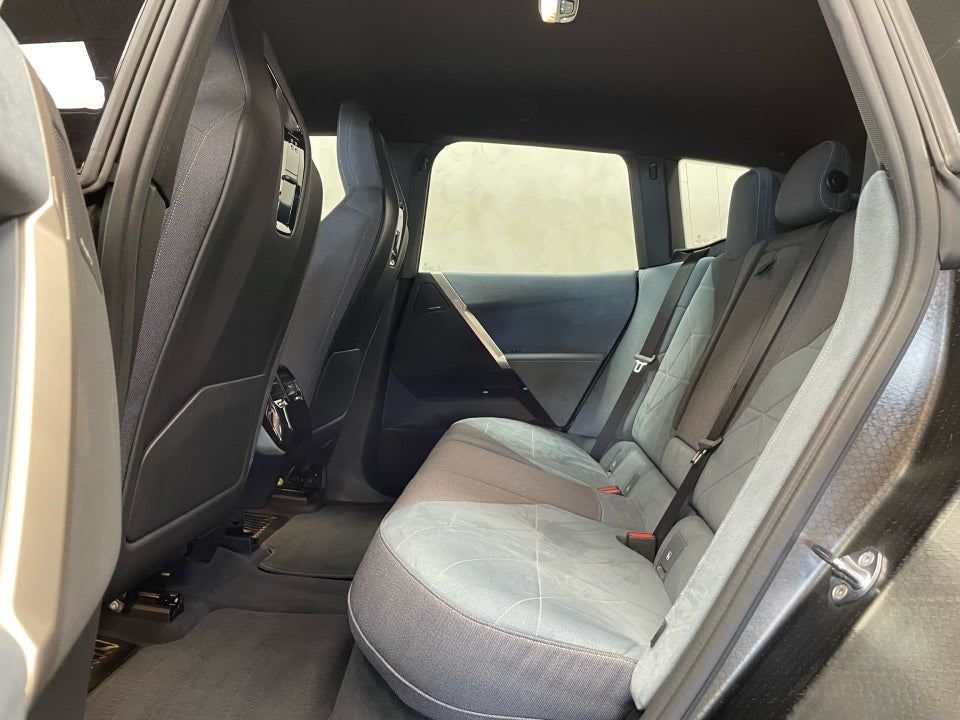 BMW iX xDrive50 Supercharged 5d