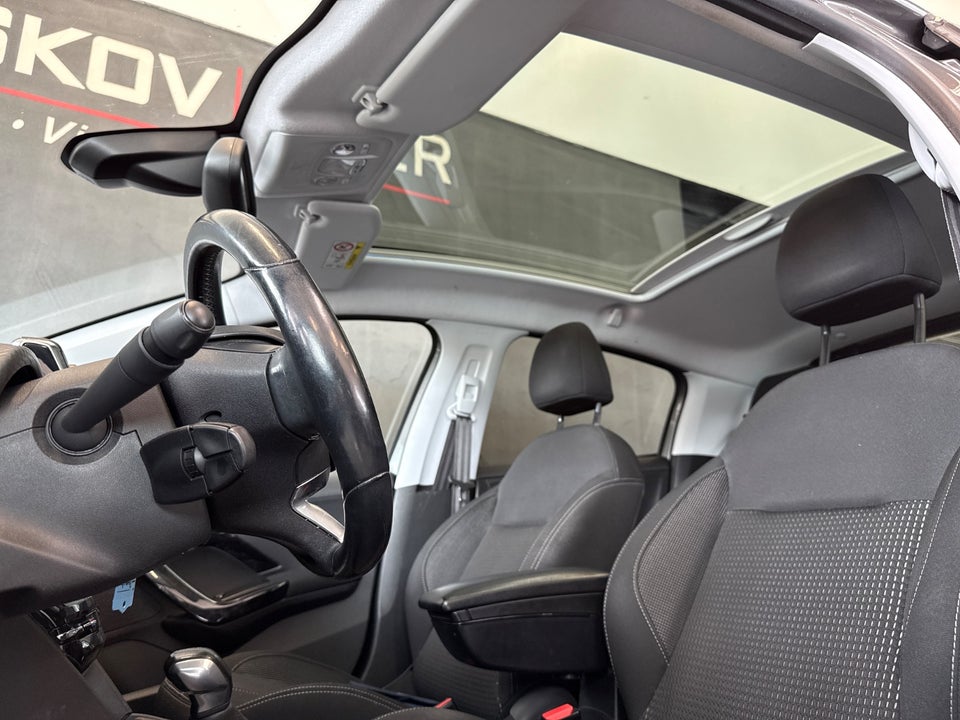 Peugeot 208 1,6 BlueHDi 100 Allure Sky 5d