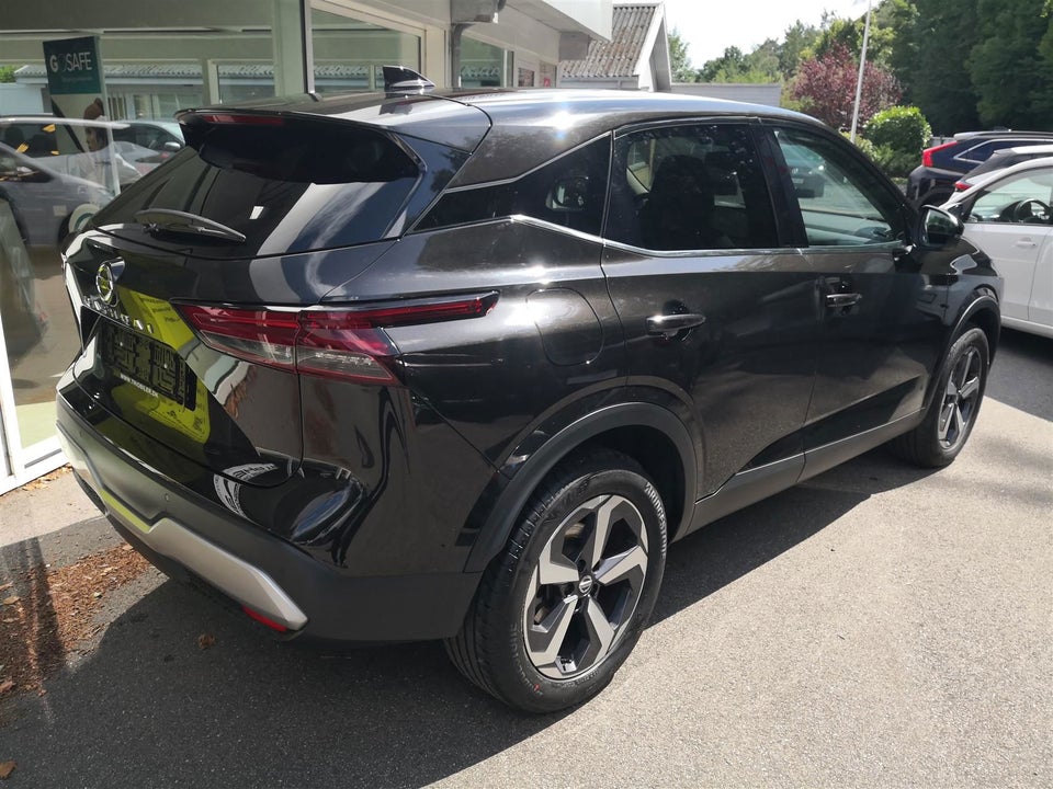 Nissan Qashqai 1,3 mHEV N-Connecta X-tr. 5d