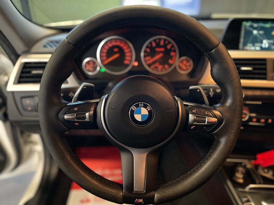 BMW 320d 2,0 Touring Advantage aut. 5d