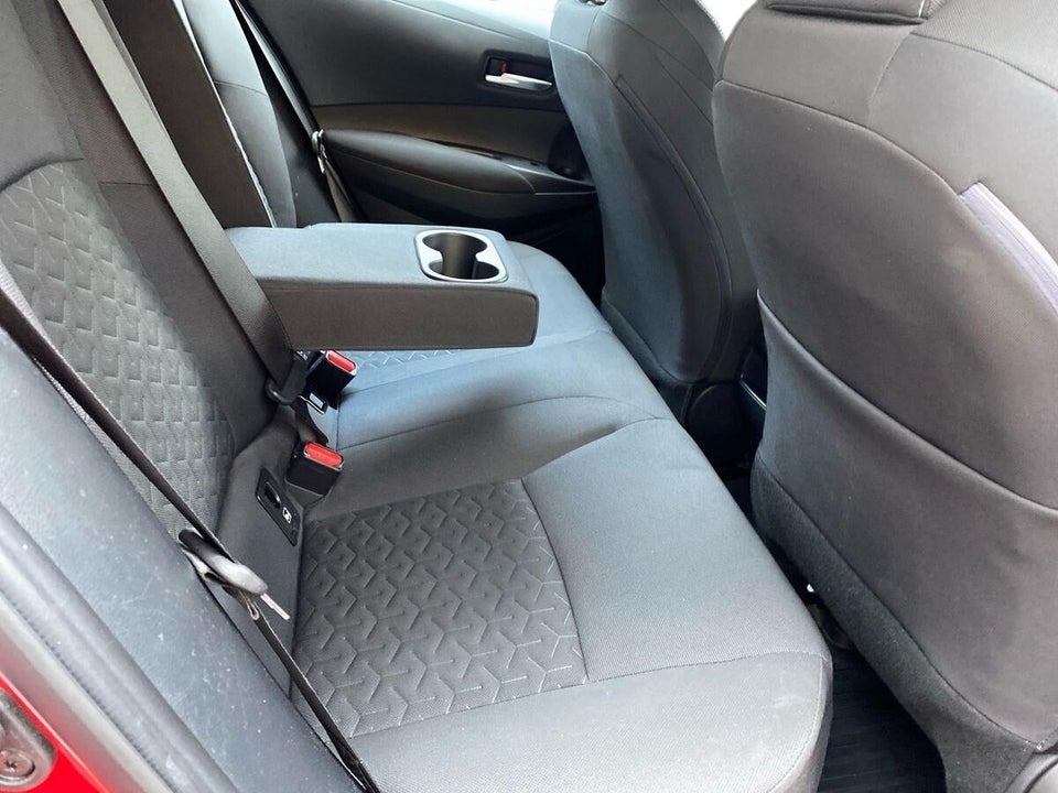 Toyota Corolla 1,8 Hybrid H3 Smart MDS 5d