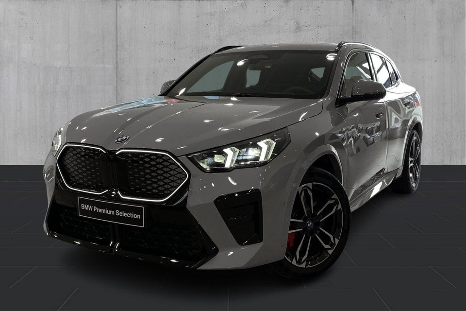 BMW iX2 eDrive20 M-Sport Pro 5d
