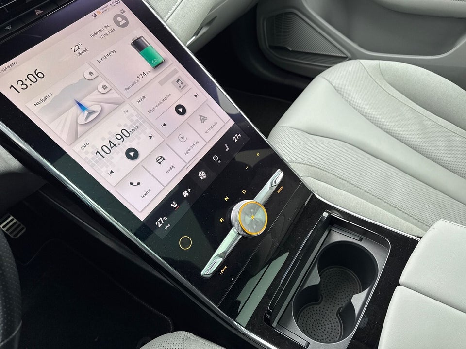 MG Marvel R Performance 5d