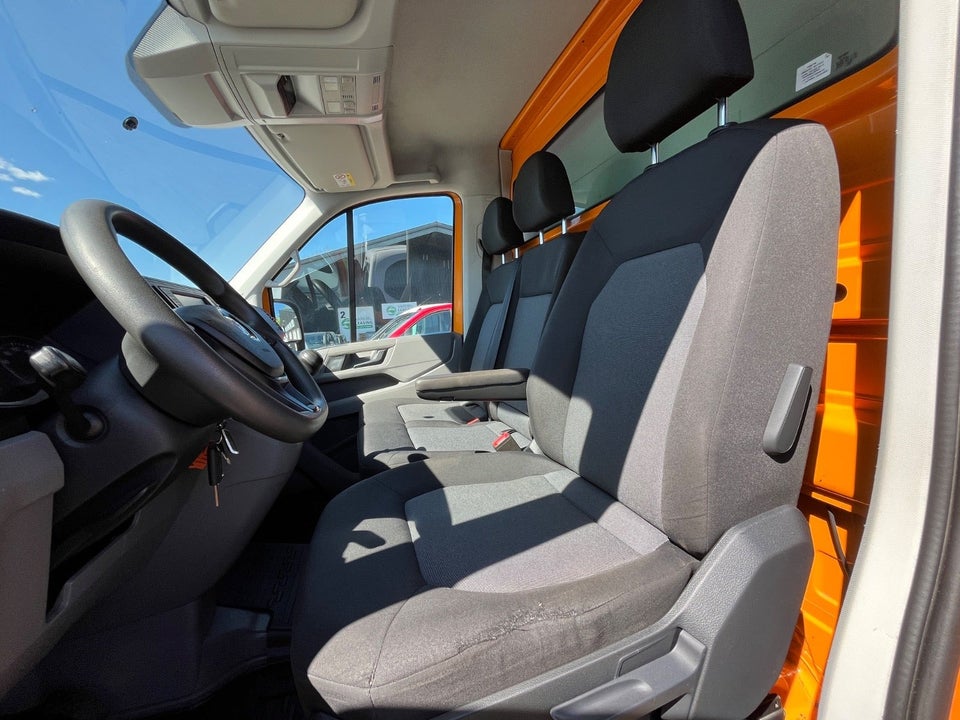 VW Crafter 35 2,0 TDi 177 Ladvogn L3