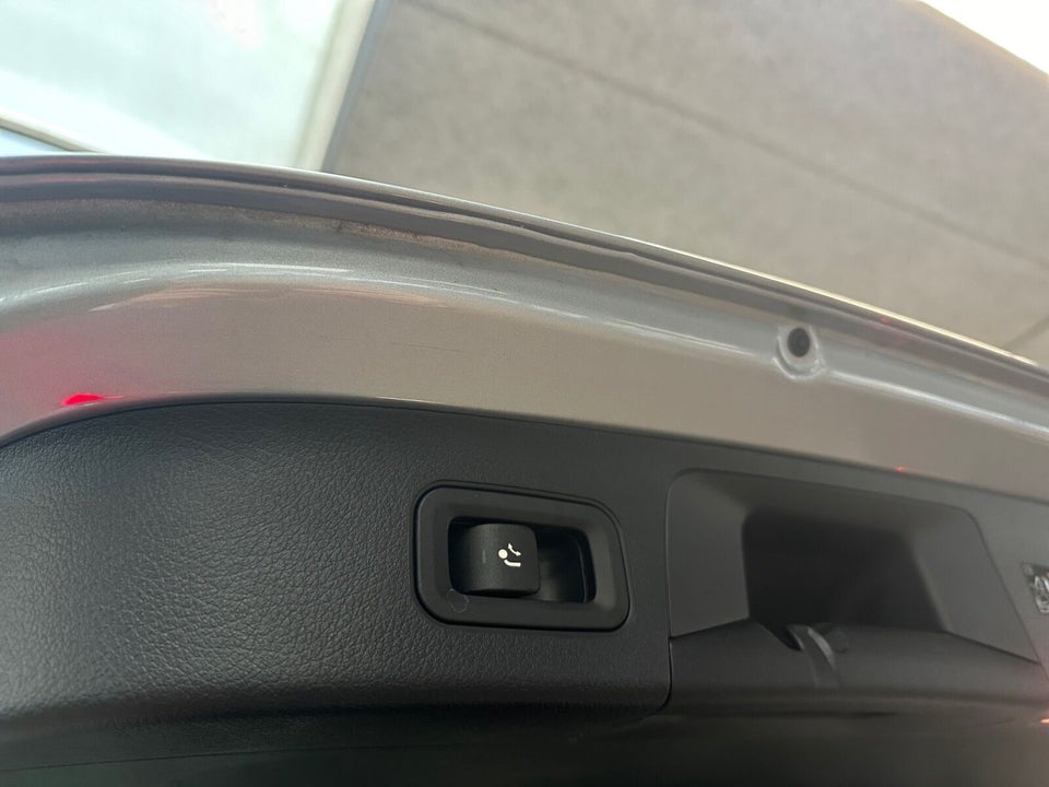 Mercedes EQA250+ Progressive 5d