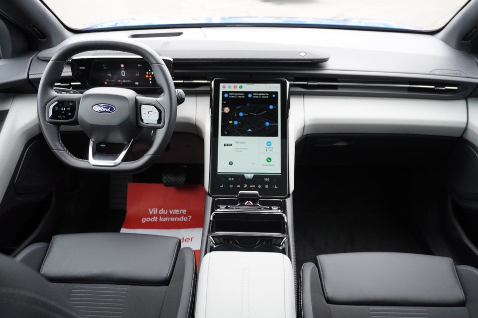 Ford Explorer 82 Premium Extended Range 5d