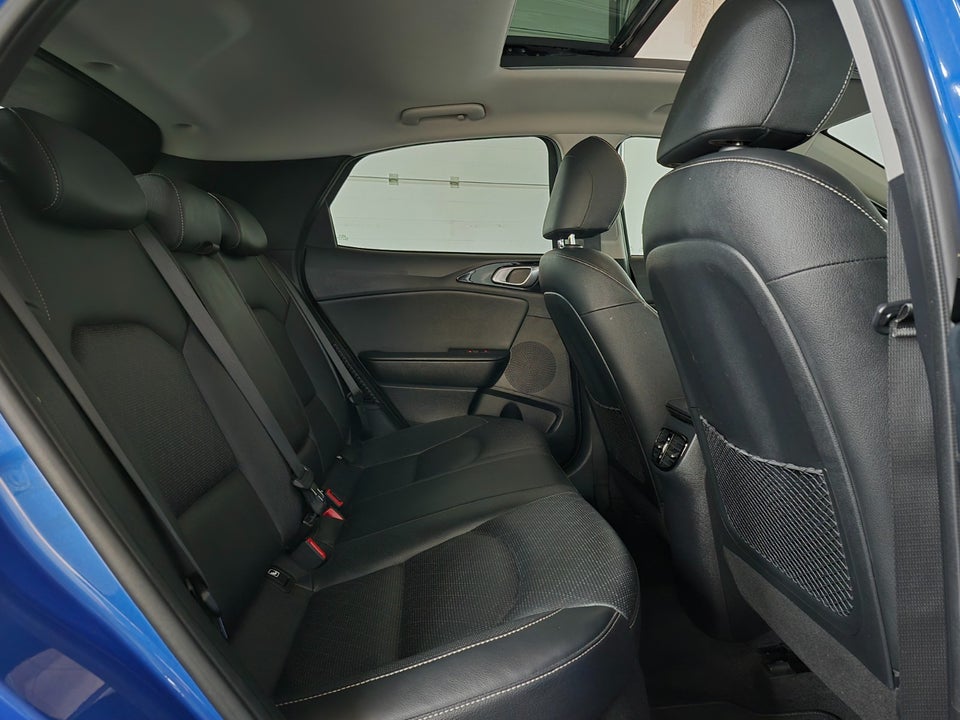 Kia XCeed 1,6 PHEV Upgrade DCT 5d