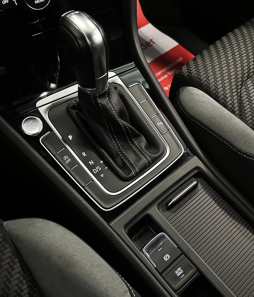 VW Golf VII 1,5 TSi 150 R-line DSG 5d