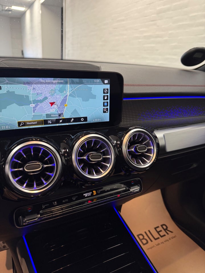 Mercedes EQB300 AMG Line 4Matic 5d