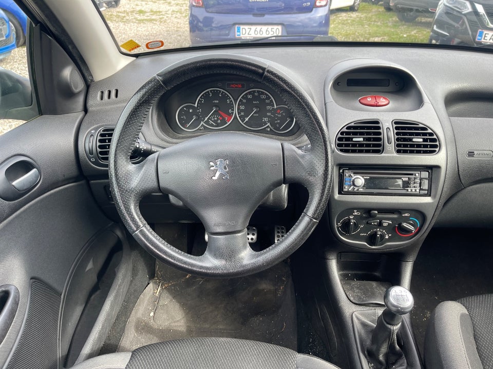 Peugeot 206 1,4 Edition 5d