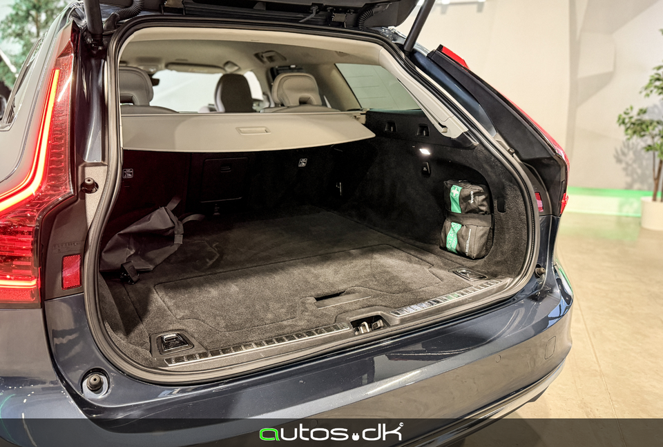 Volvo V90 2,0 T6 ReCharge Inscription aut. AWD 5d