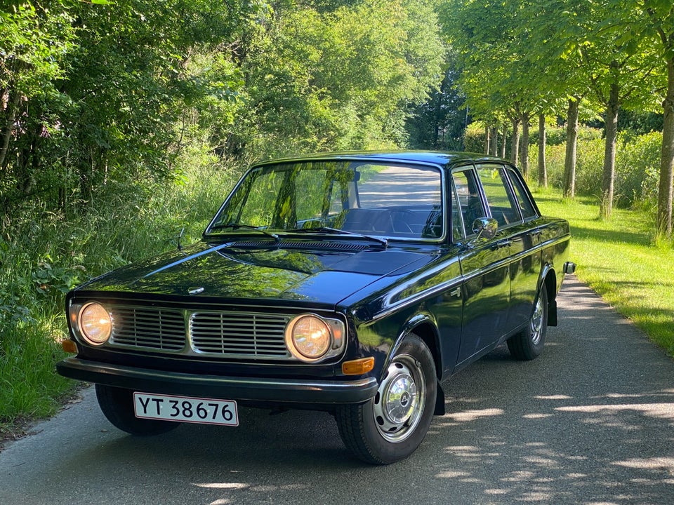 Volvo 144 1,8  4d