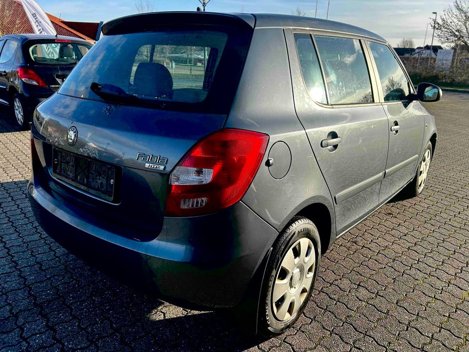 Skoda Fabia 1,2 12V Ambiente 5d