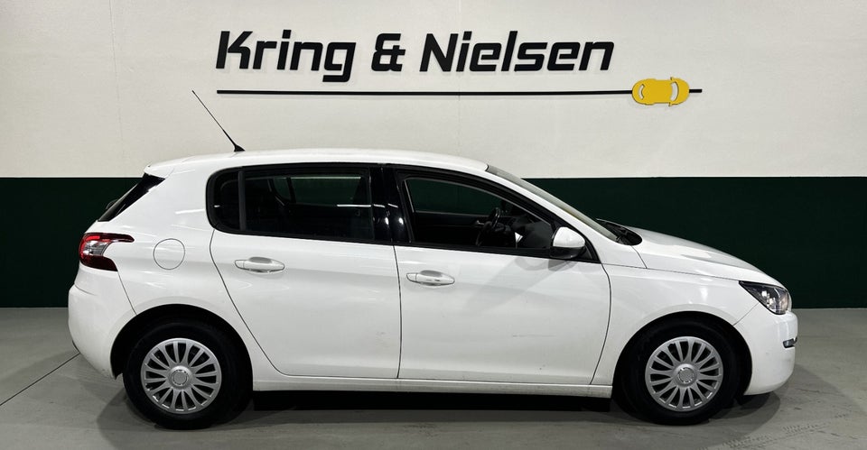 Peugeot 308 1,6 HDi 92 Style 5d