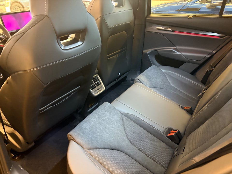 Skoda Enyaq 85 iV Sportline Advanced 5d