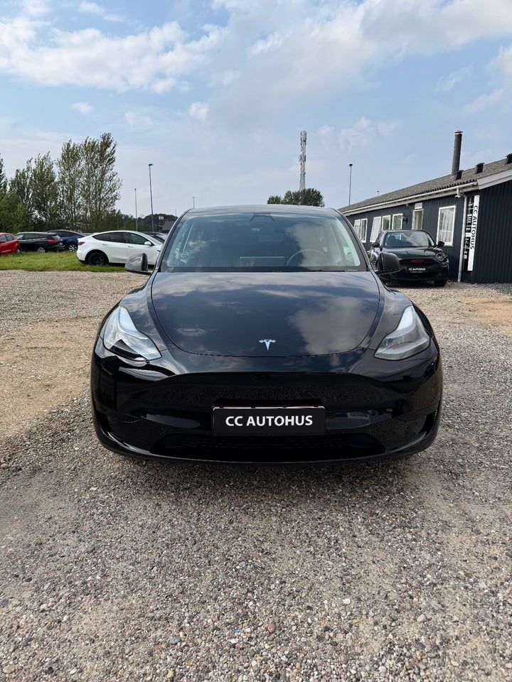 Tesla Model Y RWD 5d