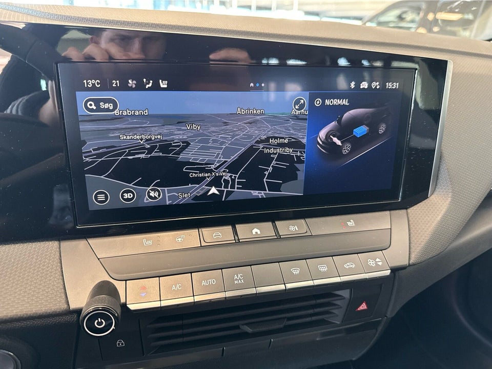 Opel Astra-e 54 Elegance Sports Tourer 5d