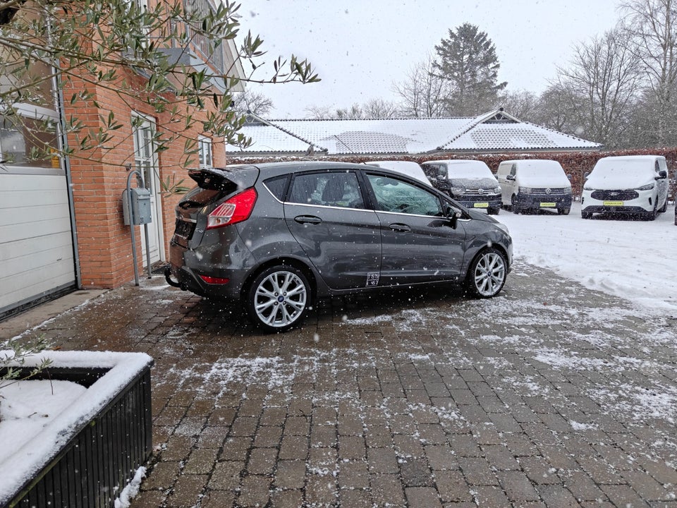 Ford Fiesta 1,0 SCTi 125 Titanium Van 5d