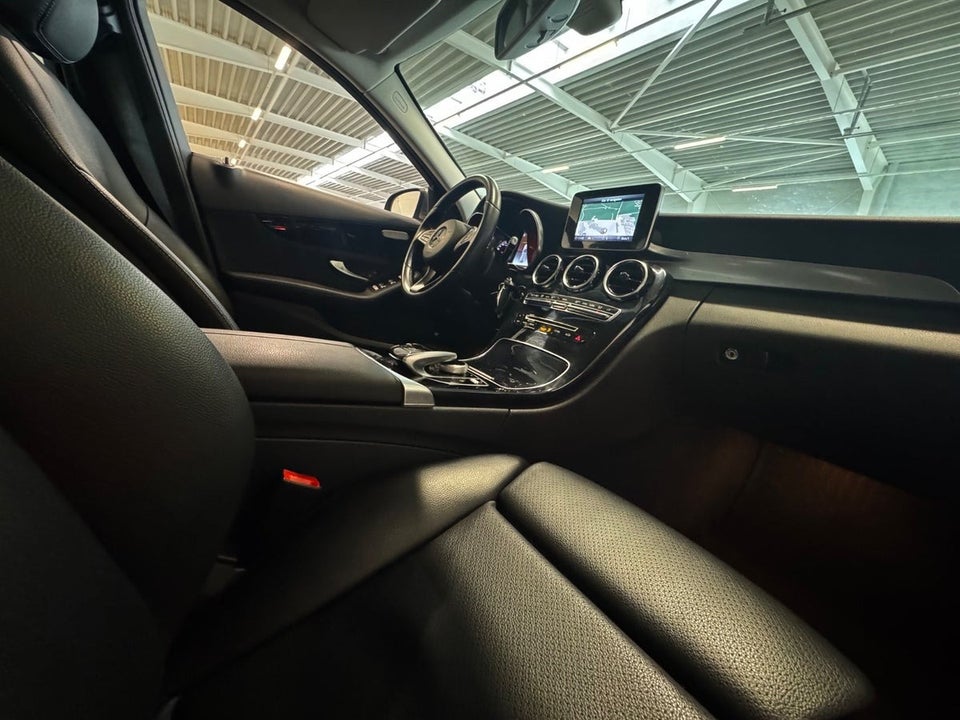 Mercedes C220 d 2,0 Business stc. aut. 5d