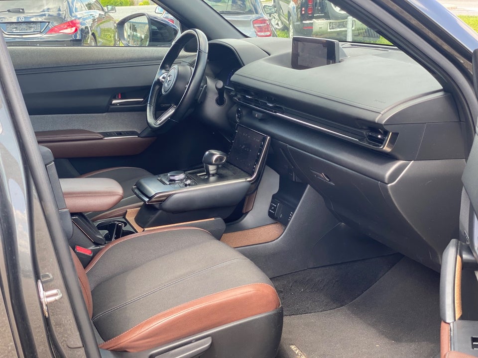 Mazda MX-30 e-SkyActiv Cosmo 5d