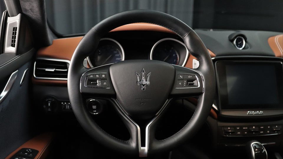 Maserati Ghibli 3,0 S Q4 GranLusso aut. 4d