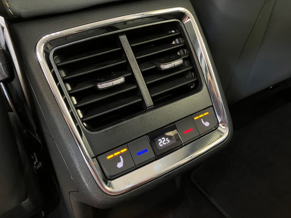 Skoda Enyaq 80 iV Lounge 5d