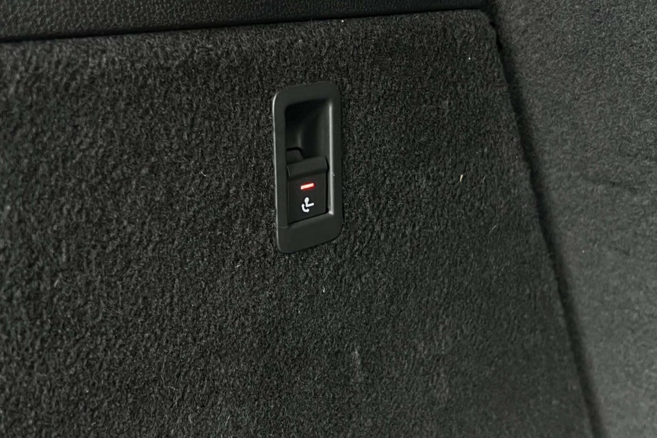 Audi A3 35 TFSi Sport Limited S-tr. 4d