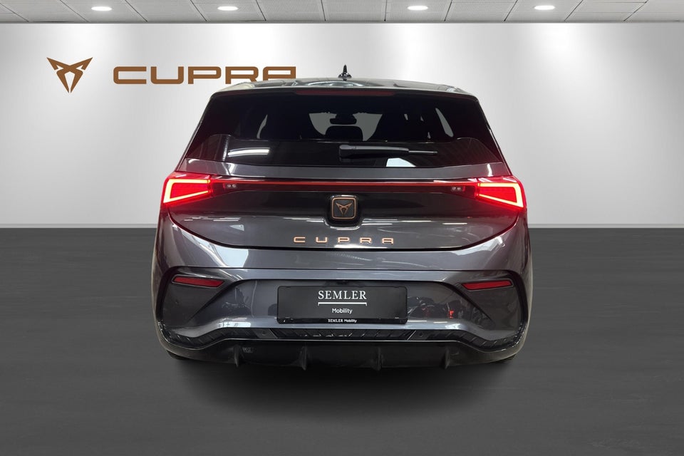 Cupra Born 58  5d