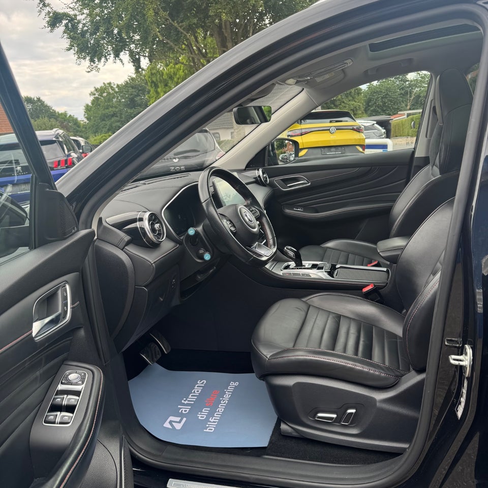 MG EHS 1,5 PHEV Luxury 5d