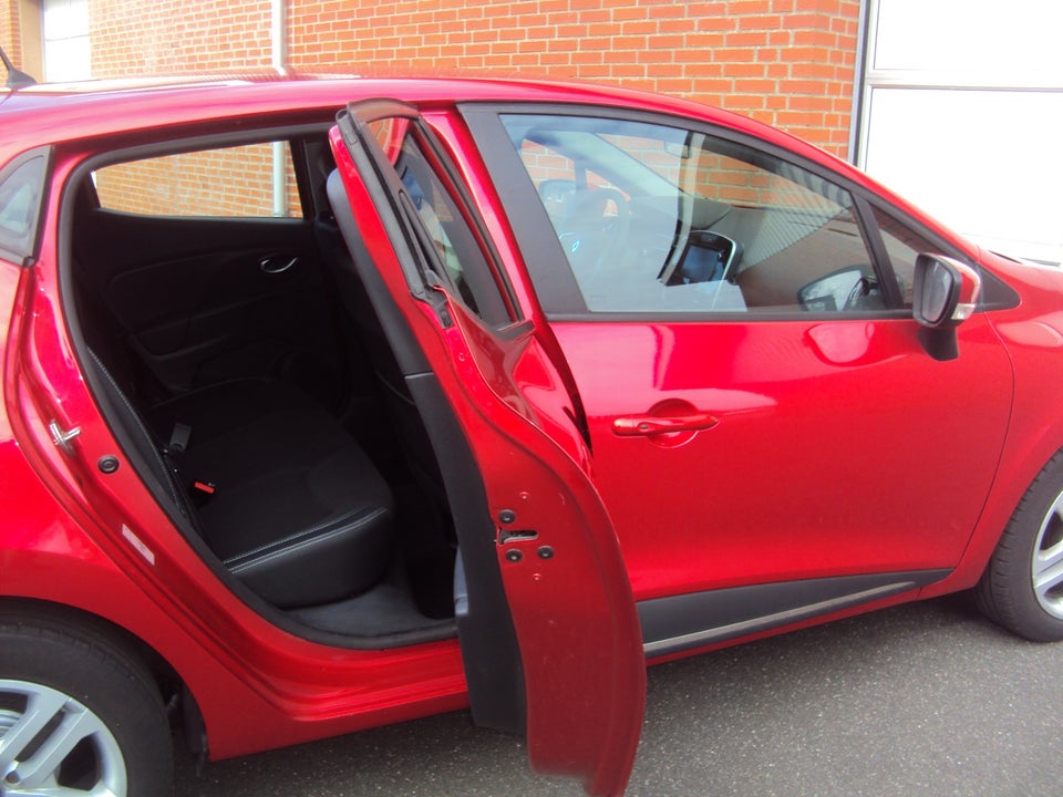 Renault Clio IV 0,9 TCe 90 Zen 5d