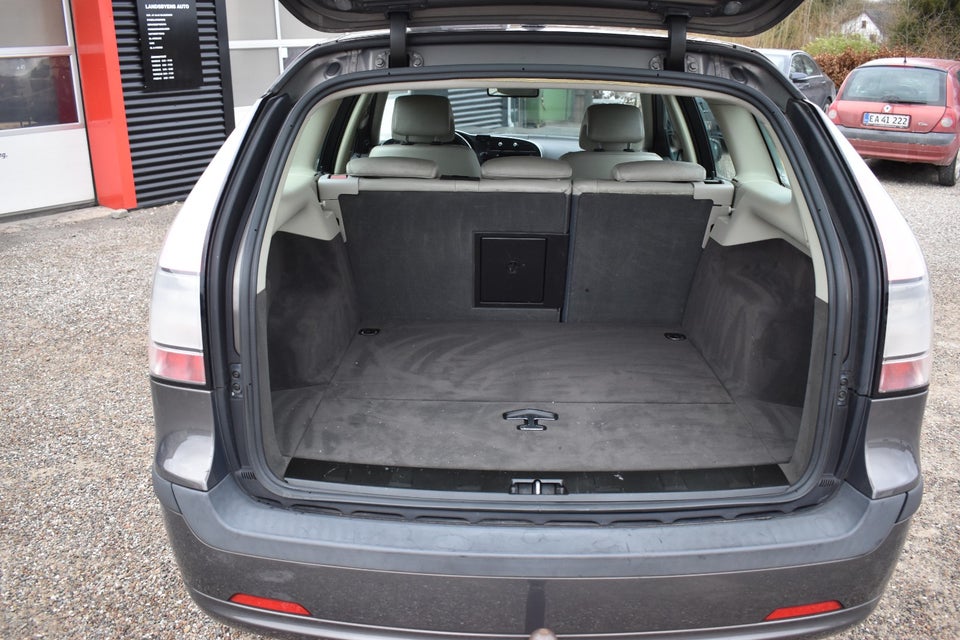 Saab 9-3 1,8i SportCombi 5d