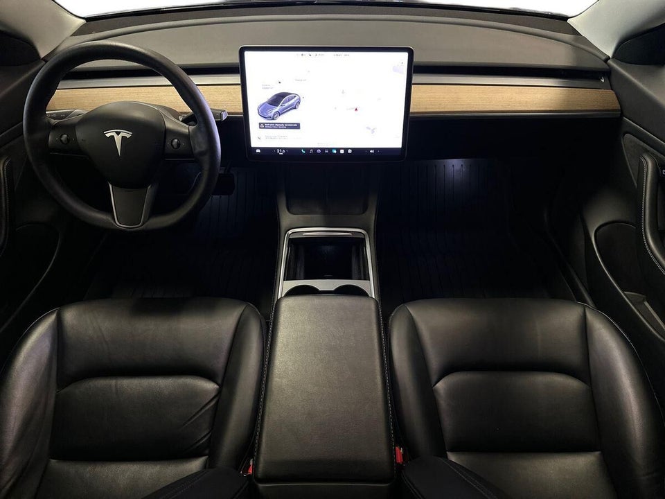 Tesla Model 3 Long Range AWD 4d