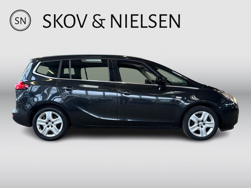 Opel Zafira Tourer 1,6 CDTi 136 Enjoy 7prs 5d