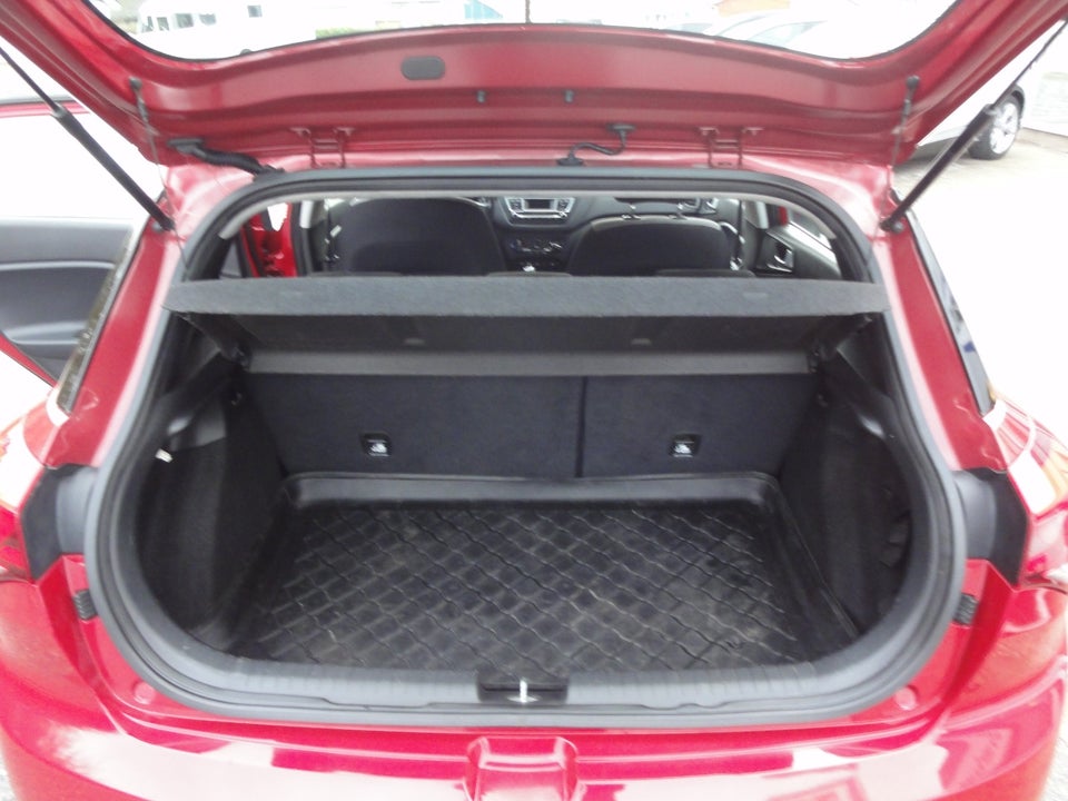 Hyundai i20 1,25 Trend 5d