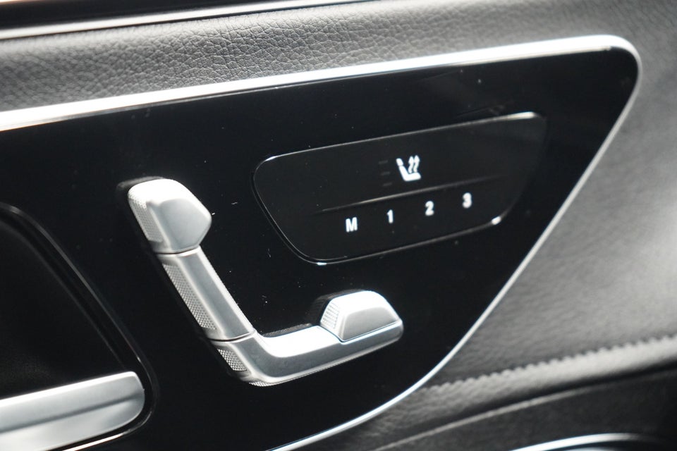 Mercedes EQE350 Avantgarde 4d