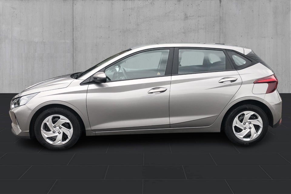 Hyundai i20 1,0 T-GDi Essential DCT 5d