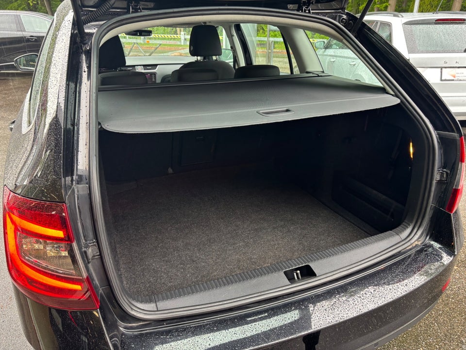 Skoda Octavia 1,5 TSi 150 Business Line+ Combi DSG 5d