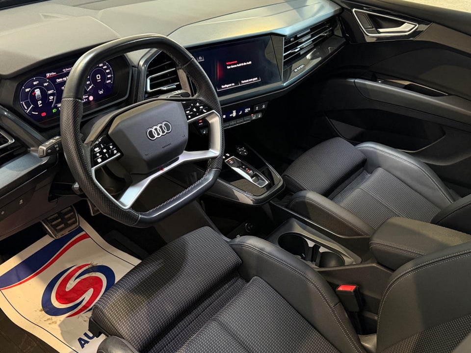 Audi Q4 e-tron 40 S-line 5d